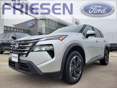 Used 2024 Nissan Rogue SV