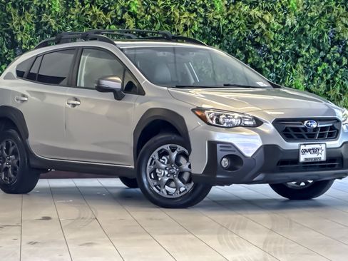 Used 2021 Subaru Crosstrek 2.5i Sport w/ Moonroof Package AWD/4WD image 2