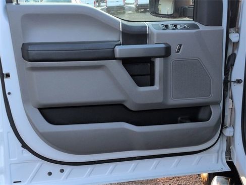 Used 2017 Ford F250 XLT image 14