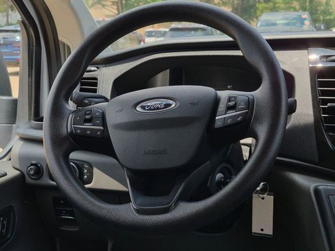 Used 2024 Ford Transit 350 XLT RWD image 10