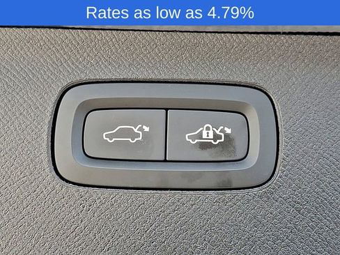 Certified 2024 Volvo XC90 B6 Plus w/ Protection Package Premier image 31