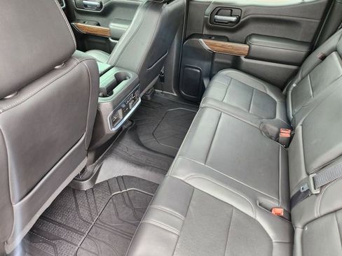 Used 2021 Chevrolet Silverado 1500 High Country w/ Technology Package AWD/4WD image 12