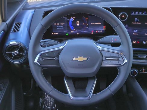 New 2026 Chevrolet Equinox EV LT AWD/4WD image 14