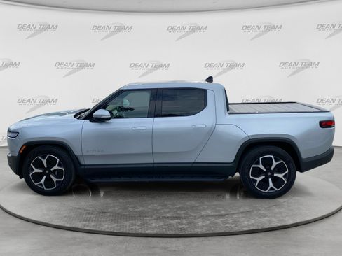 Used 2024 Rivian R1T Adventure AWD/4WD image 4
