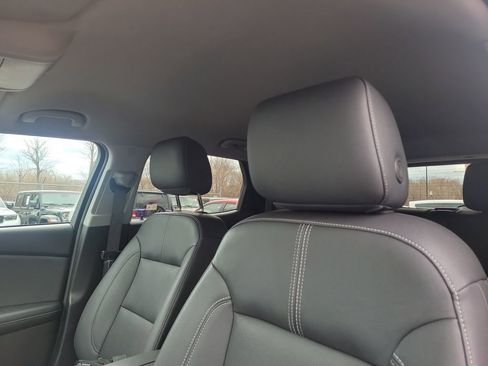 Used 2024 Chevrolet Blazer LT image 16