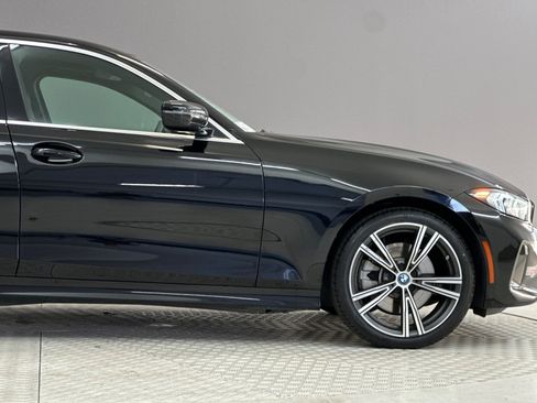 Used 2024 BMW 330e w/ Convenience Package RWD image 35
