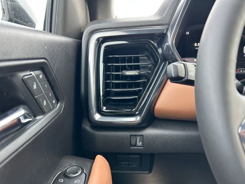 New 2026 GMC Canyon AT4 w/ AT4 Premium Package image 20