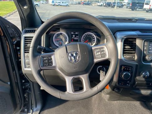Used 2024 RAM 1500 Warlock AWD/4WD image 17