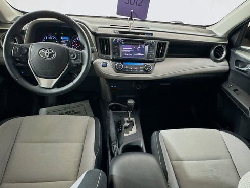 Used 2018 Toyota RAV4 XLE image 25