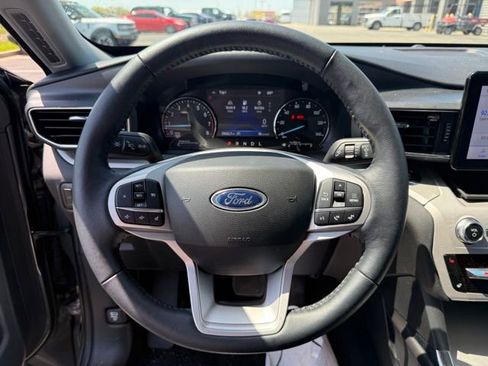 Used 2024 Ford Explorer XLT w/ Equipment Group 202A image 14