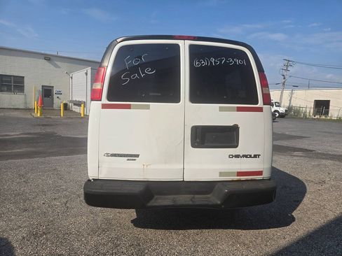 Used 2006 Chevrolet Express 1500 LS AWD/4WD image 8