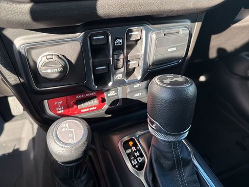 New 2026 Jeep Wrangler Unlimited Sport AWD/4WD image 23