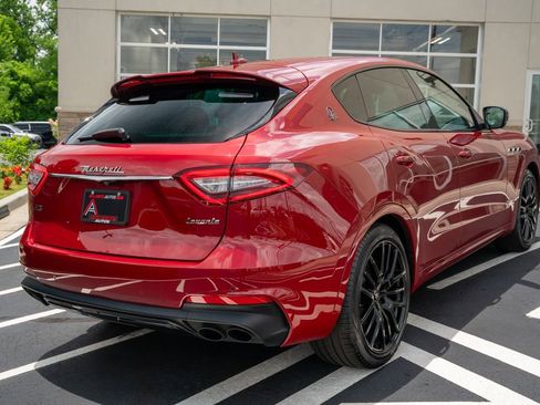 Used 2020 Maserati Levante S GranSport AWD/4WD image 12