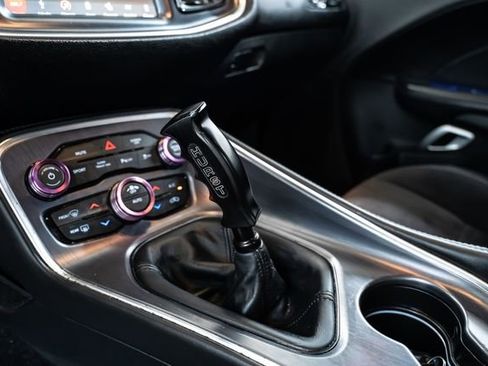 Used 2018 Dodge Challenger R/T Scat Pack image 28