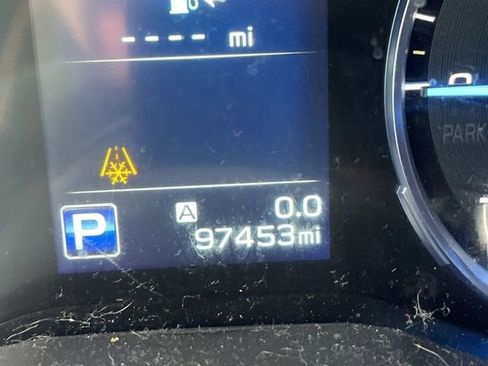 Used 2020 Subaru Ascent Limited w/ Technology Package image 8