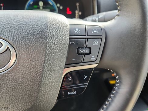 Certified 2025 Toyota Camry SE image 23