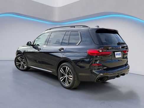 Used 2021 BMW X7 M50i w/ Cold Weather Package image 5
