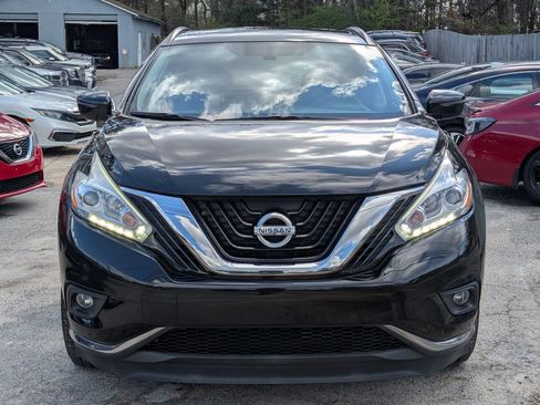 Used 2017 Nissan Murano SV FWD image 2