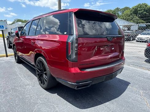 Used 2023 Cadillac Escalade Sport Platinum w/ Heavy-Duty Trailer Package AWD/4WD image 3