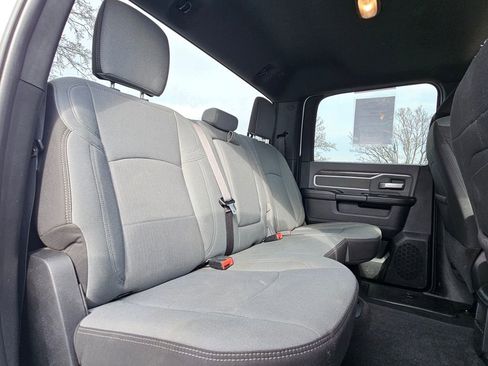 Used 2023 RAM 2500 Big Horn w/ Level 1 Equipment Group image 22