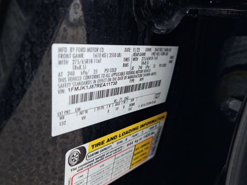 Used 2024 Ford Expedition Max XLT AWD/4WD image 31