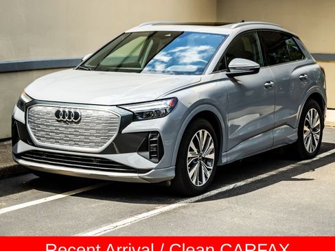 Used 2023 Audi Q4 e-tron Premium w/ Convenience Package RWD image 1