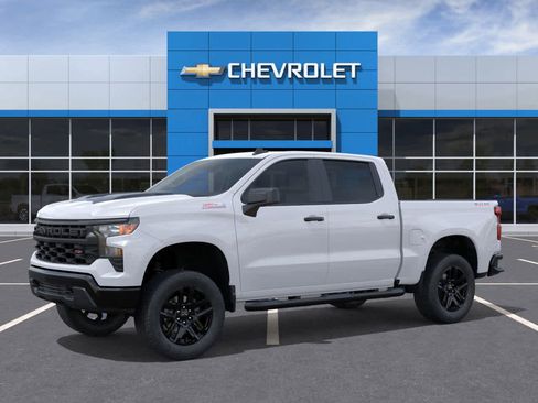 New 2026 Chevrolet Silverado 1500 Custom Trail Boss w/ Turbomax Blackout Package image 2