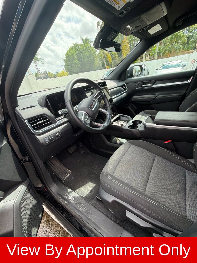 Used 2026 GMC Terrain Elevation FWD image 3