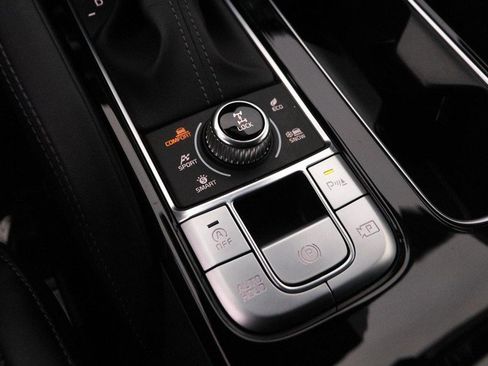 Used 2024 Kia Telluride SX Prestige X-Line image 23