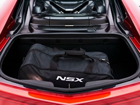 Used 2017 Acura NSX image 15