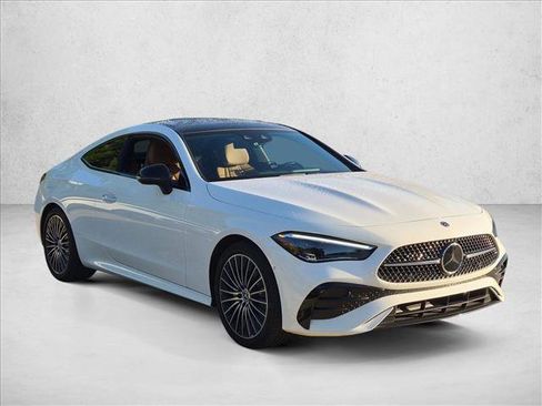 Used 2024 Mercedes-Benz CLE 300 4MATIC Coupe image 3
