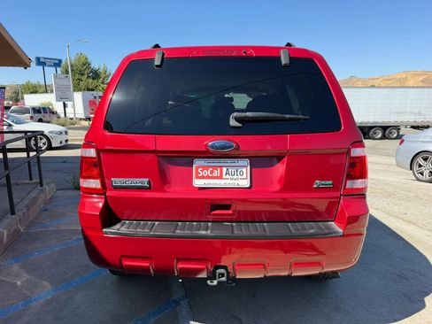 Used 2011 Ford Escape XLT w/ 201A Rapid Spec Order Code AWD/4WD image 4