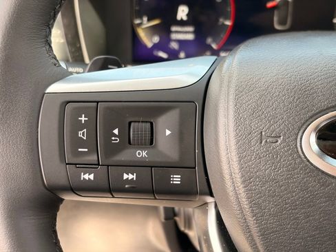 Certified 2026 INFINITI QX60 Luxe w/ Family Package FWD image 29