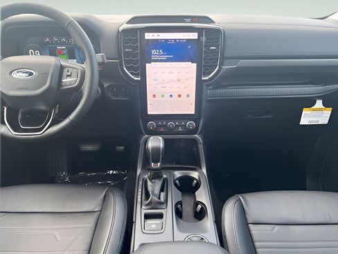 New 2025 Ford Ranger Lariat w/ FX4 Off-Road Package image 16