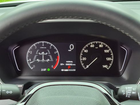 Used 2025 Honda Pilot EX-L image 11