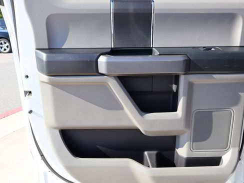 Used 2019 Ford F150 XLT RWD image 16