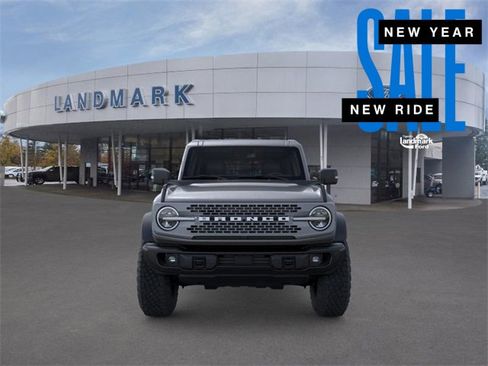 New 2025 Ford Bronco Badlands image 6