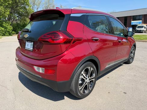 Used 2019 Chevrolet Bolt Premier w/ Infotainment Package image 6