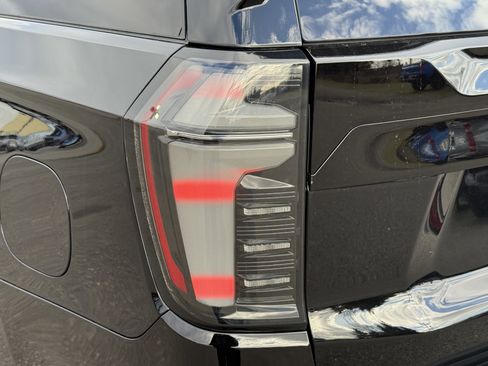 New 2026 Chevrolet Suburban RST w/ Comfort Package image 37