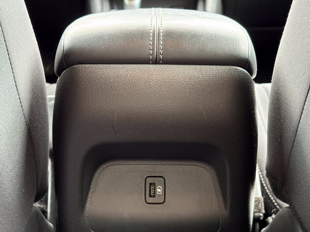 Used 2024 Nissan Sentra SV FWD image 18