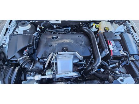 Used 2017 Buick Regal AWD image 31