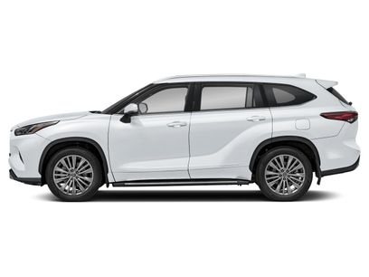 New 2026 Toyota Highlander Platinum