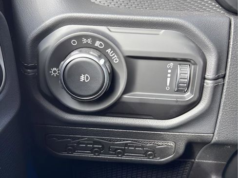 New 2025 Jeep Wrangler Unlimited Rubicon 392 image 11