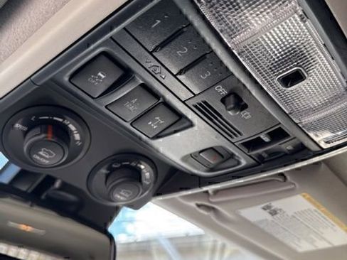 Certified 2022 Toyota 4Runner TRD Off-Road Premium w/ Moonroof Package AWD/4WD image 25