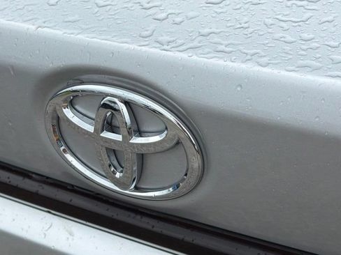 Used 2026 Toyota Corolla LE FWD image 11