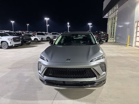 Used 2024 Buick Envision Sport Touring image 8