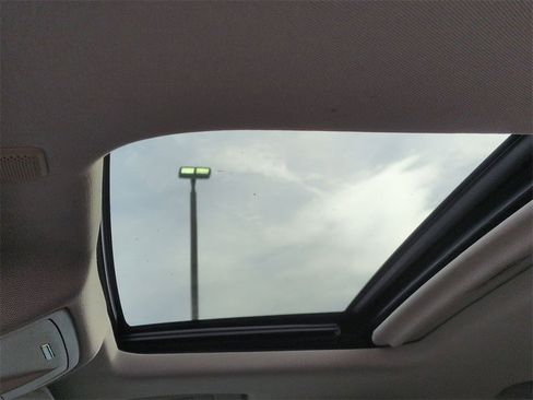 Used 2014 GMC Sierra 1500 Denali w/ Driver Alert Package image 23