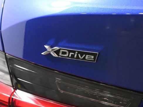 New 2026 BMW 330i xDrive Sedan w/ M Sport Package image 39