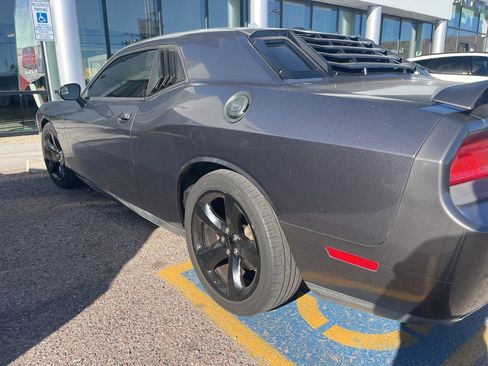 Used 2013 Dodge Challenger R/T Plus image 2