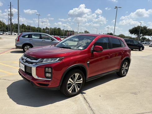 Used 2021 Mitsubishi Outlander Sport ES FWD image 4